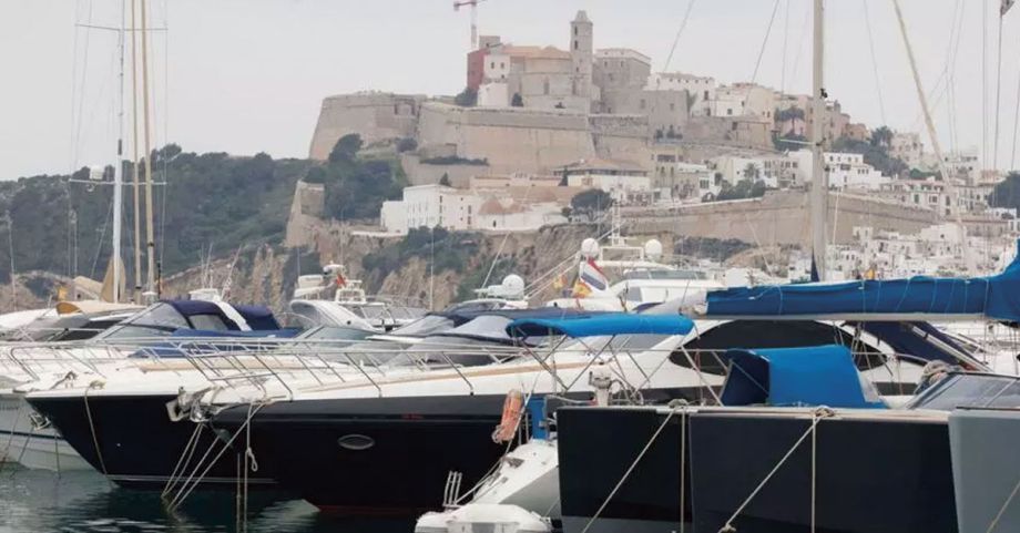 El decreto para evitar la piratería en el charter náutico divide al sector en Ibiza y Formentera